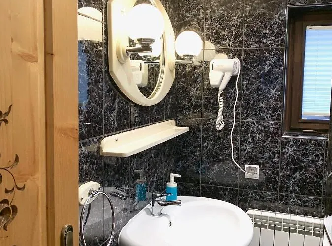 Maria Maka Nyaraló *