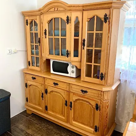 Tatil Evi Maria Maka *